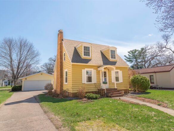 715 Rand Street Chippewa Falls WI 54729 — photo 1