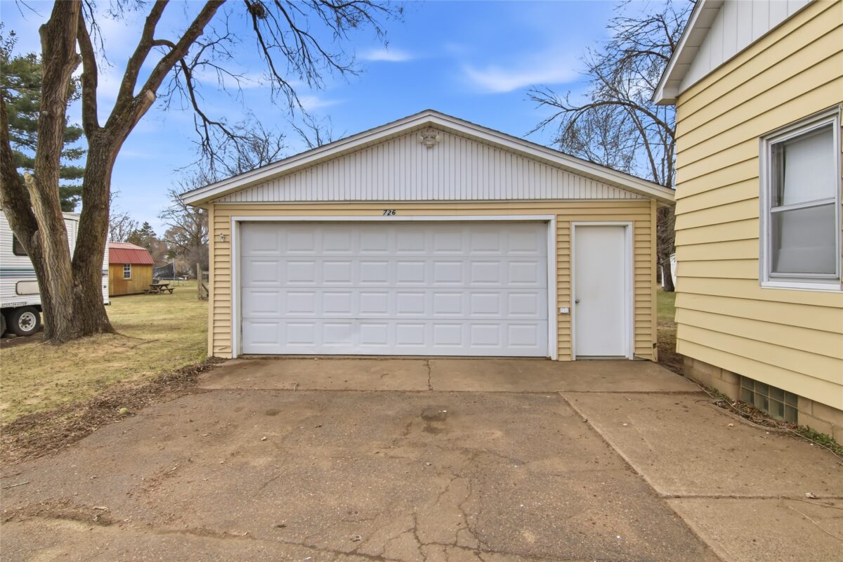 726 Herbert Street Chippewa Falls WI 54729 — photo 24