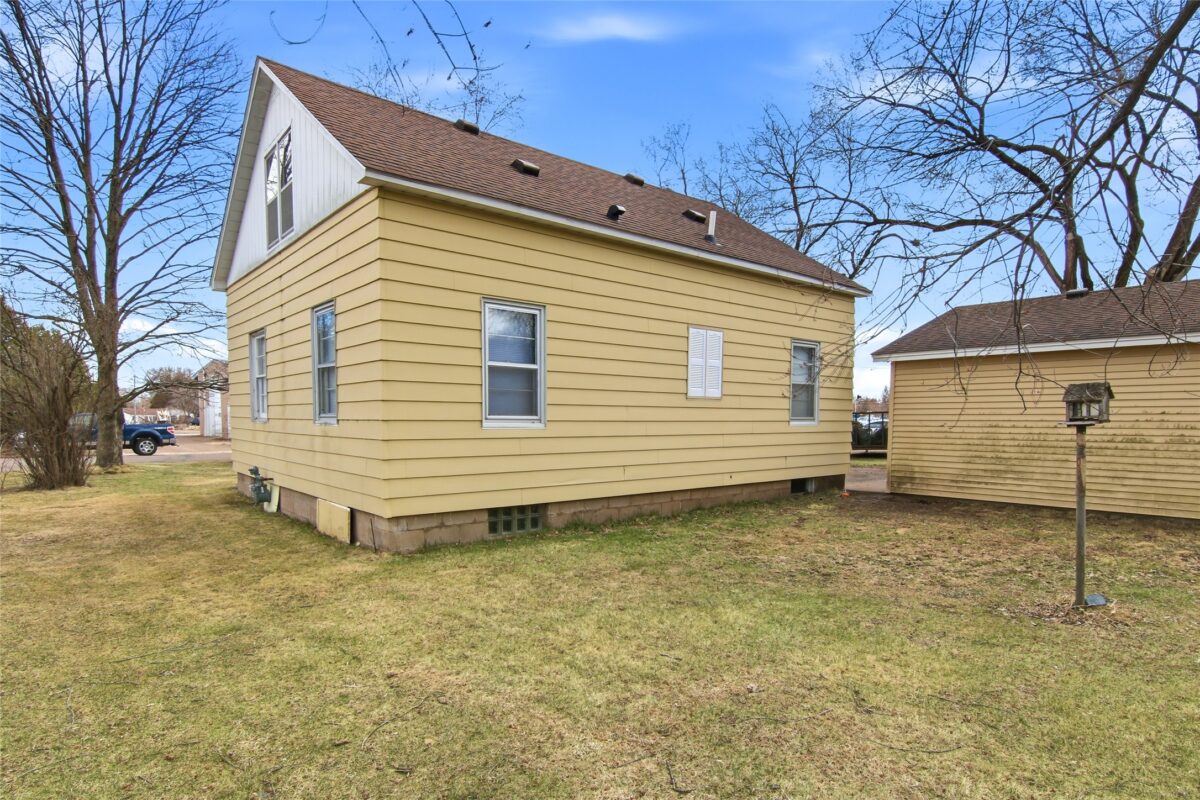 726 Herbert Street Chippewa Falls WI 54729 — photo 28