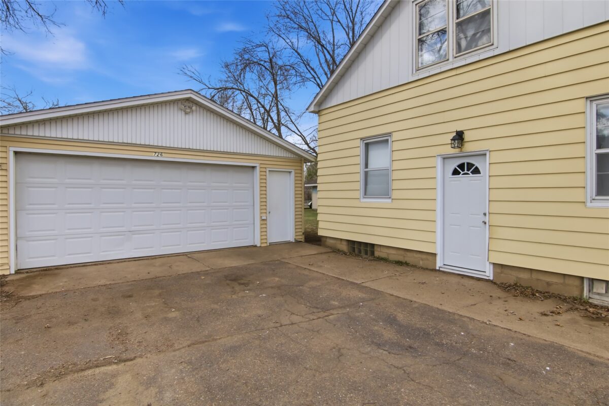 726 Herbert Street Chippewa Falls WI 54729 — photo 33