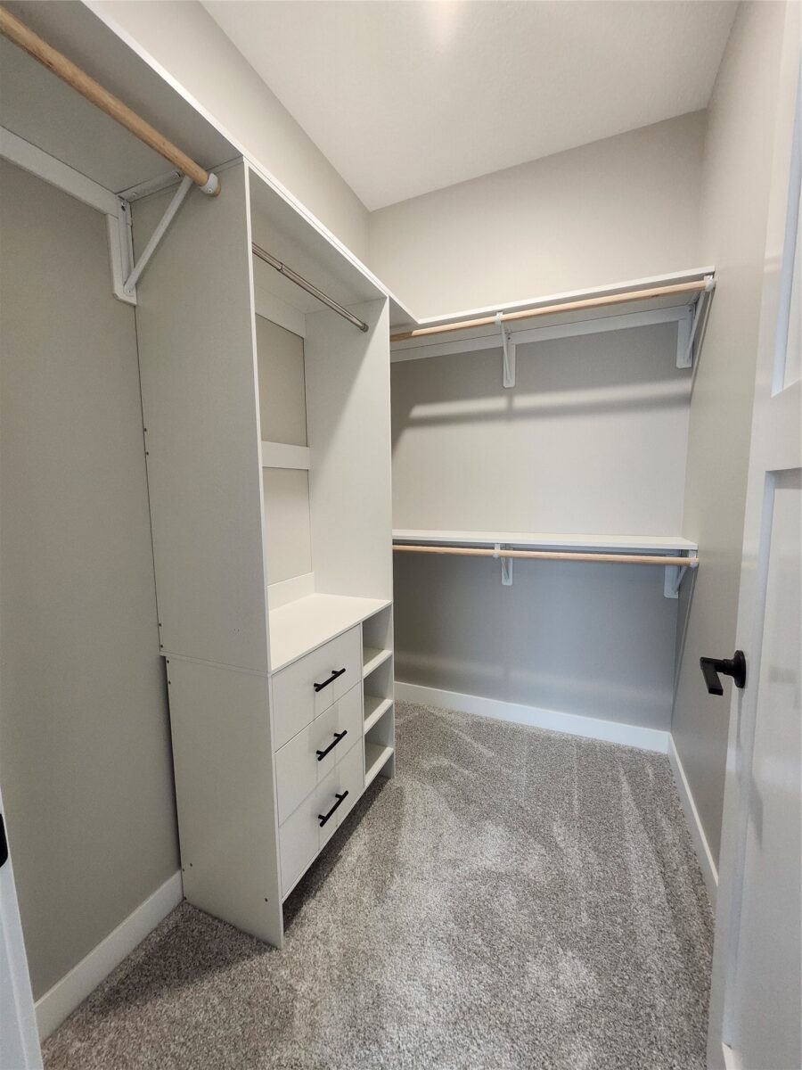 744 Sequoia Ln Altoona WI 54720 — photo 9