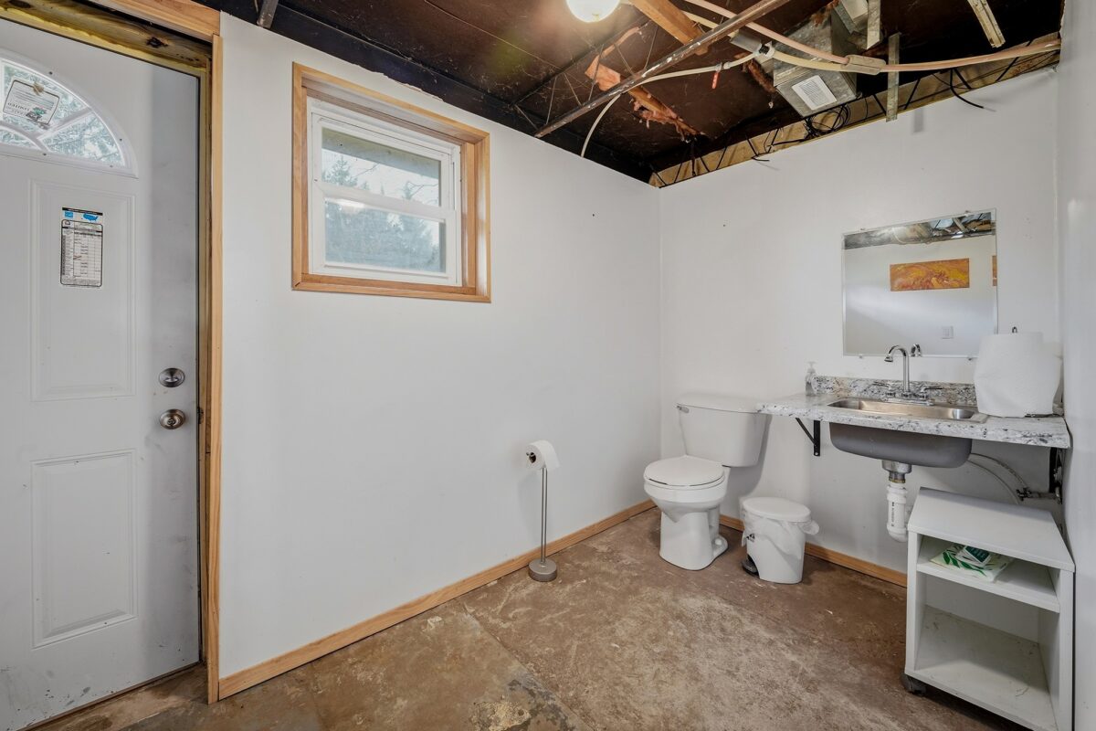 Residential at 7509 Highway 53, Eau Claire, WI 54701 — photo 5