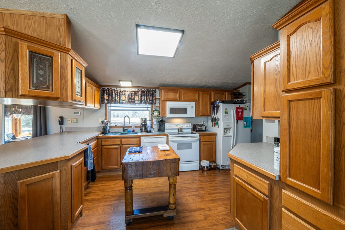 7649N Fishtrap Lake Rd, Winter, WI