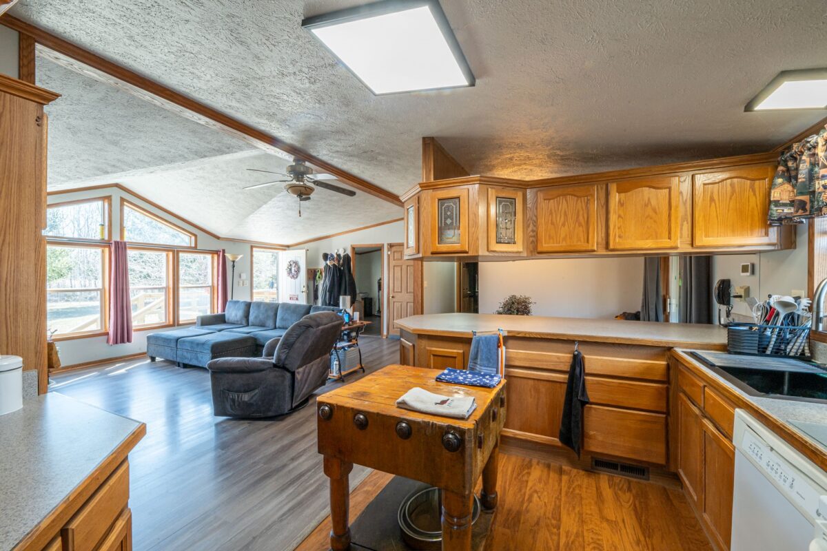 7649N Fishtrap Lake Rd, Winter, WI