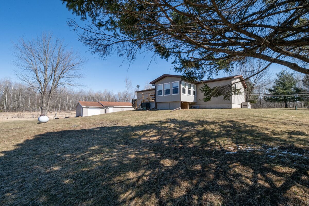 7649N Fishtrap Lake Rd, Winter, WI