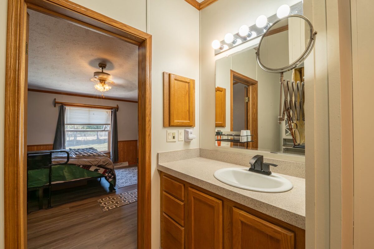 7649N Fishtrap Lake Rd, Winter, WI