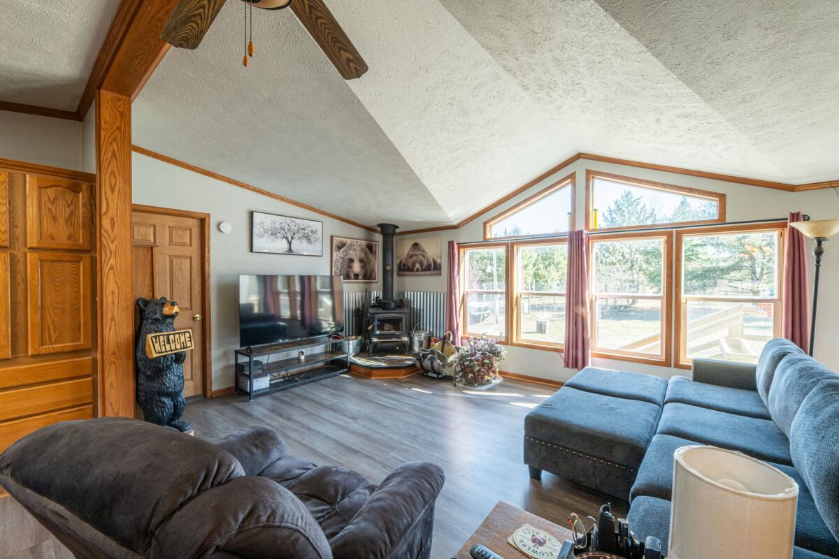 7649N Fishtrap Lake Rd, Winter, WI