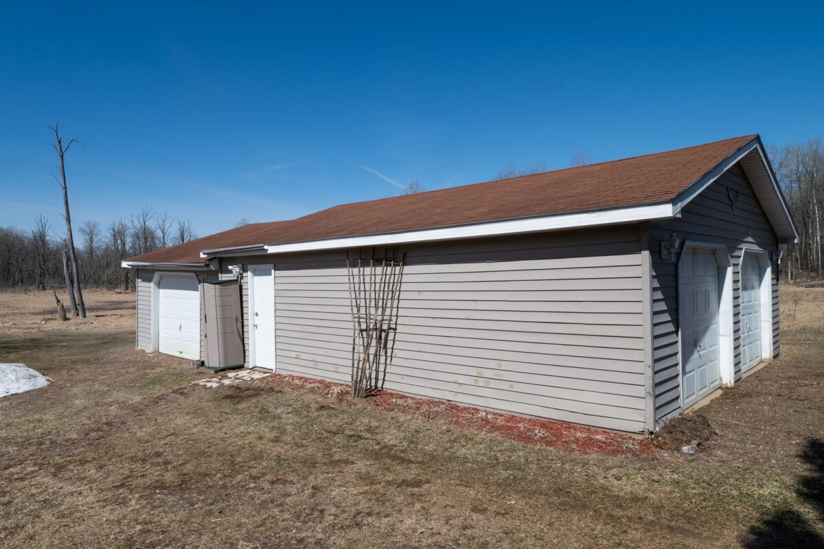 7649N Fishtrap Lake Rd, Winter, WI