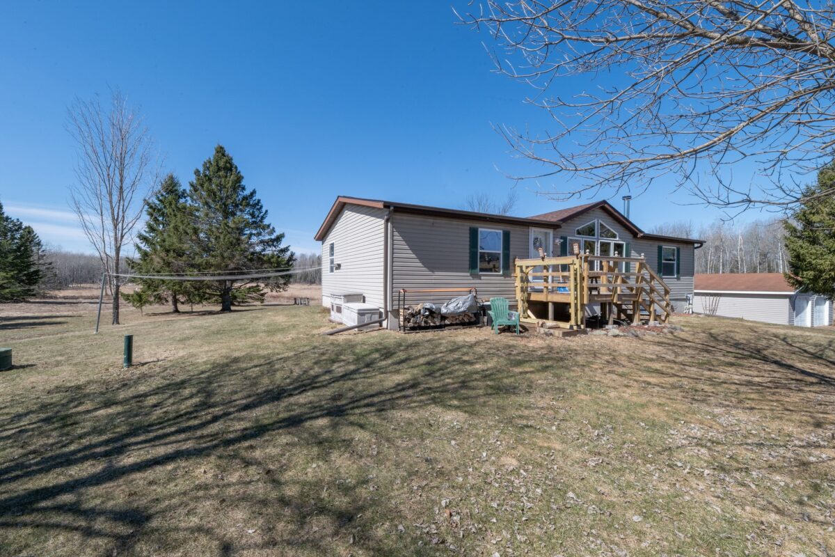 7649N Fishtrap Lake Rd, Winter, WI