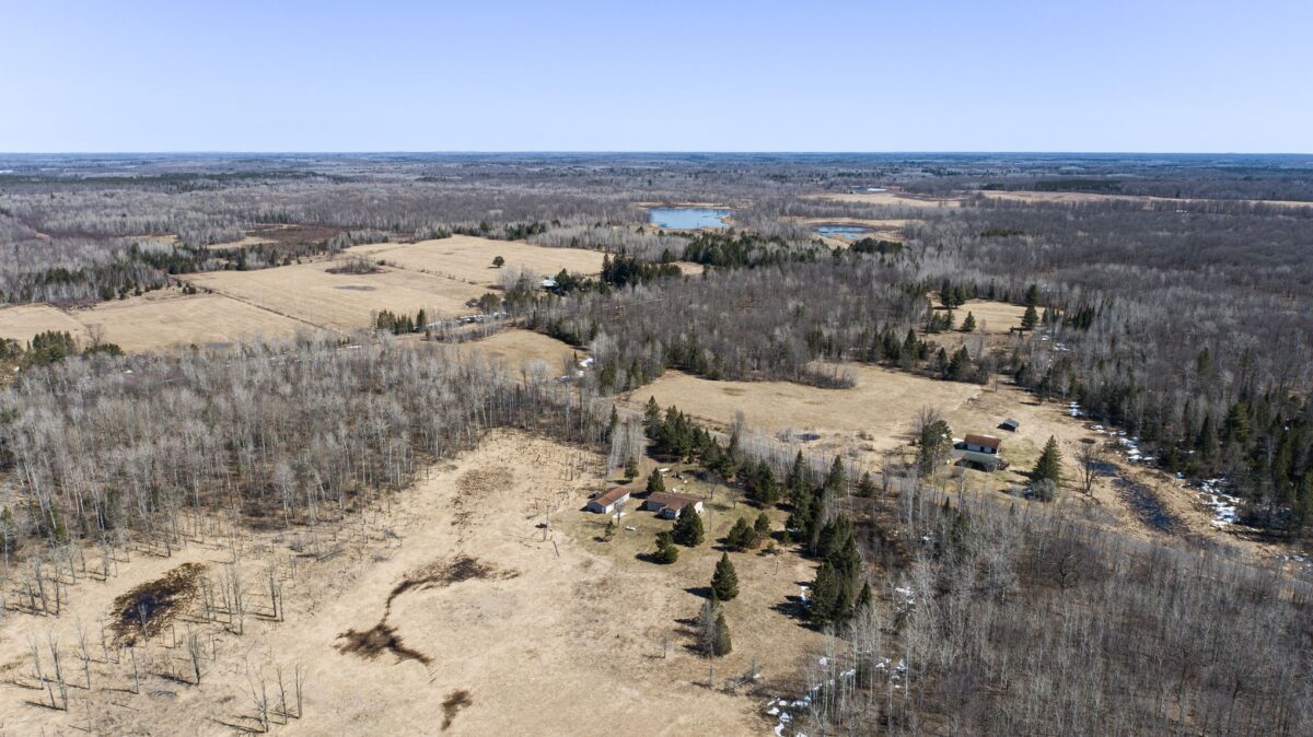 7649N Fishtrap Lake Rd, Winter, WI
