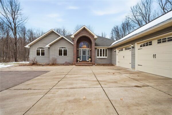 7888 Folsom Street Eau Claire WI 54703 — photo 1