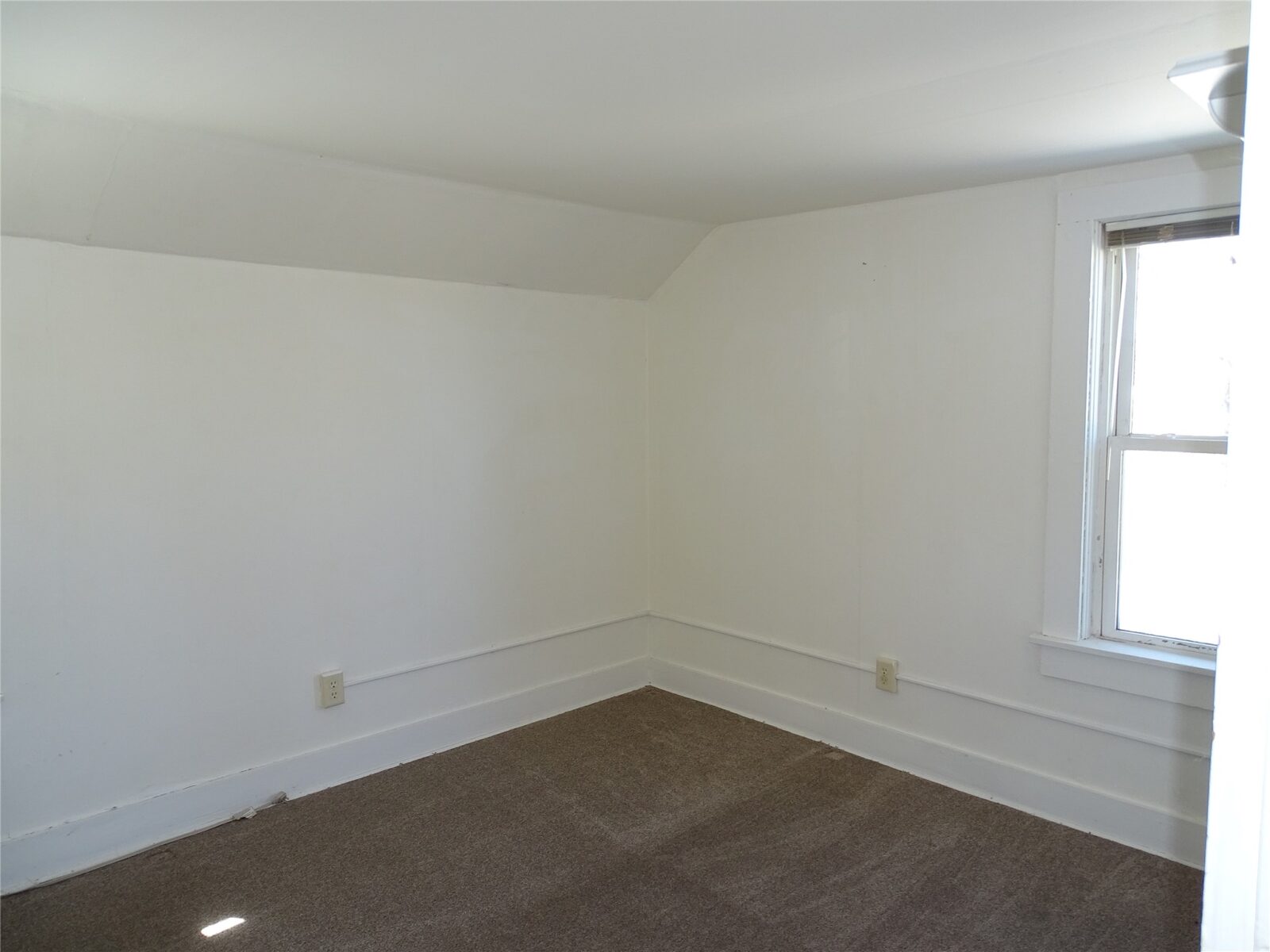 Residential at 800 Madison Street, Durand, WI 54736 — photo 9