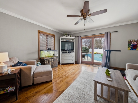 Residentialhouse for sale picture with an address of  810 Miles Street in Chippewa Falls and a list price of 425000