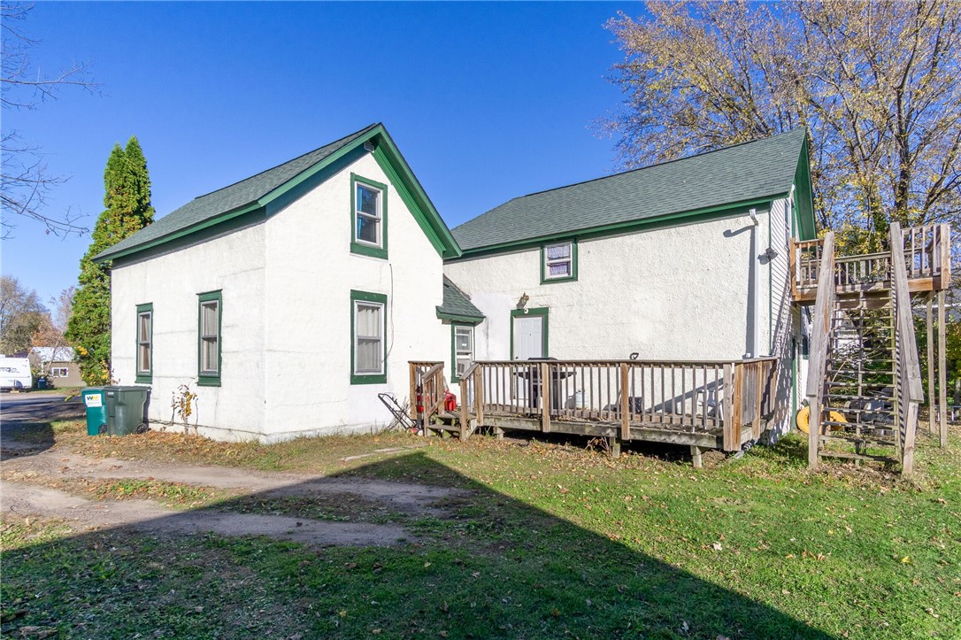 Residential Income at 812 Lincoln Street, Augusta, WI 54722 — photo 3
