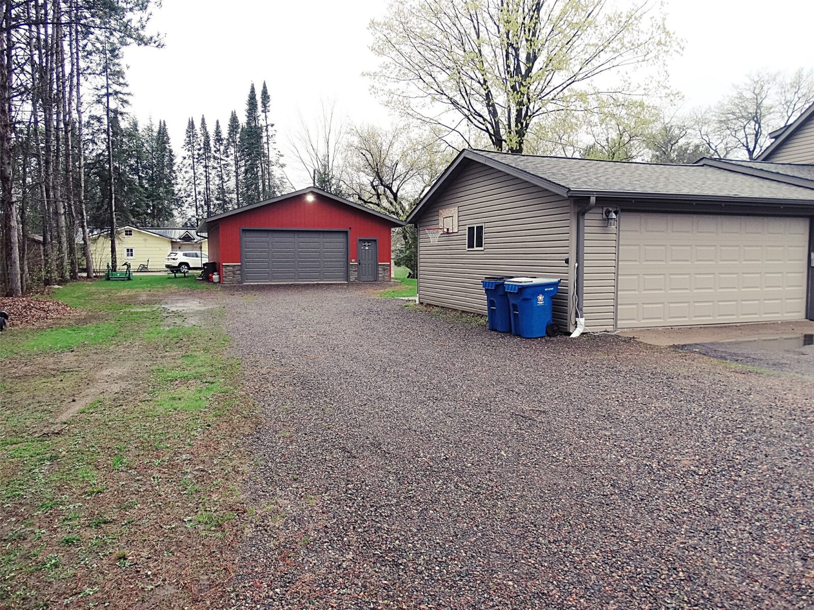 812 E BARKER Street Rice Lake WI 54868 — photo 2