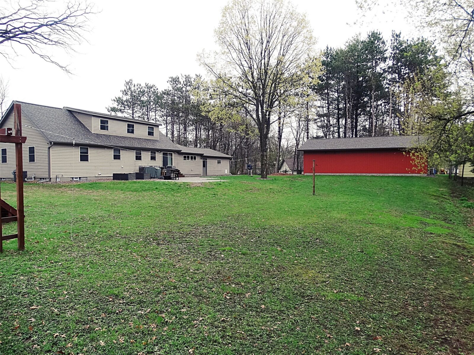 812 E BARKER Street Rice Lake WI 54868 — photo 6