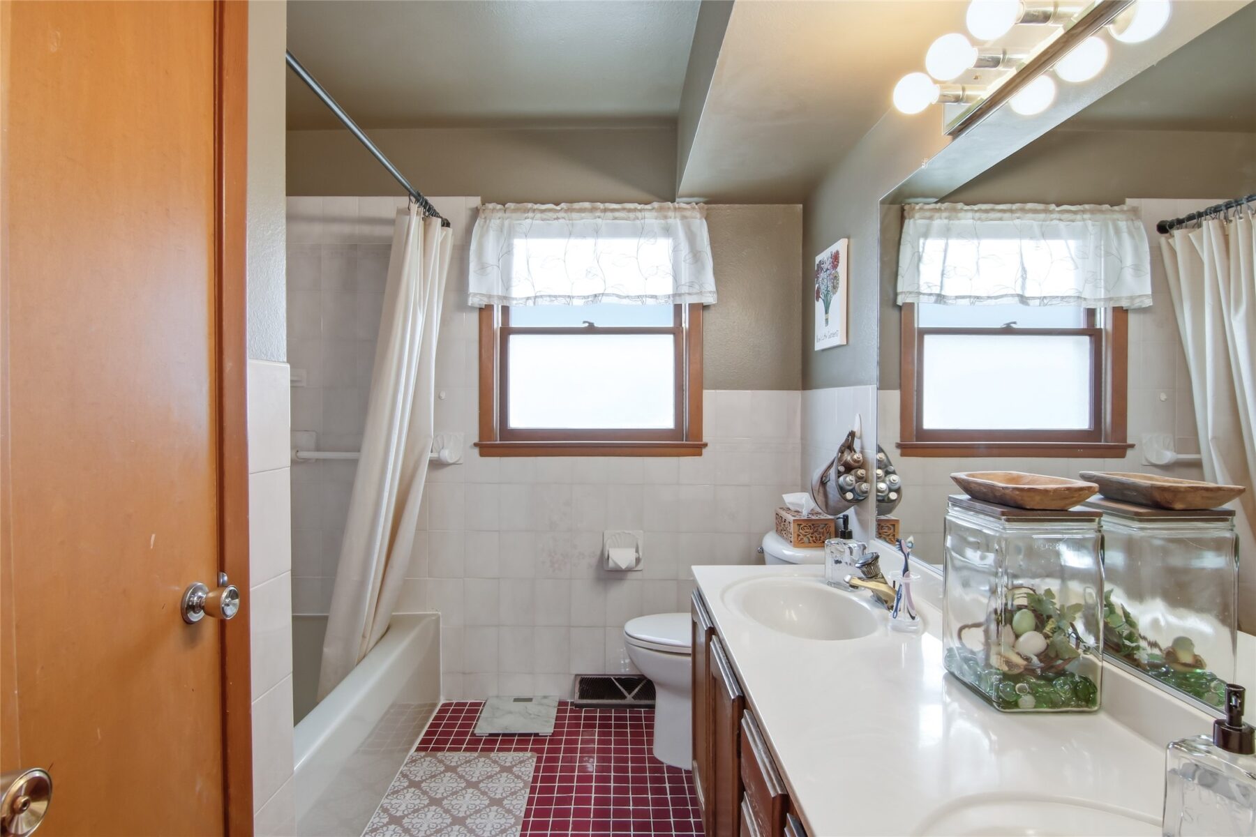 815 E Grant Avenue, Eau Claire, WI — photo 15