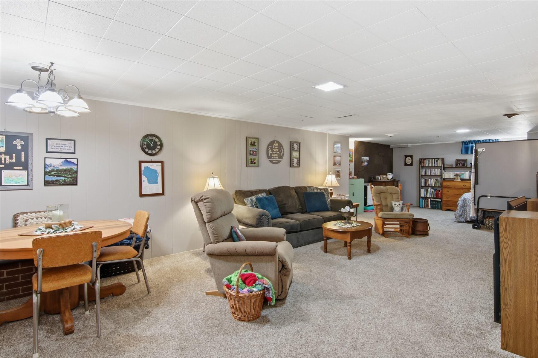 815 E Grant Avenue, Eau Claire, WI — photo 17