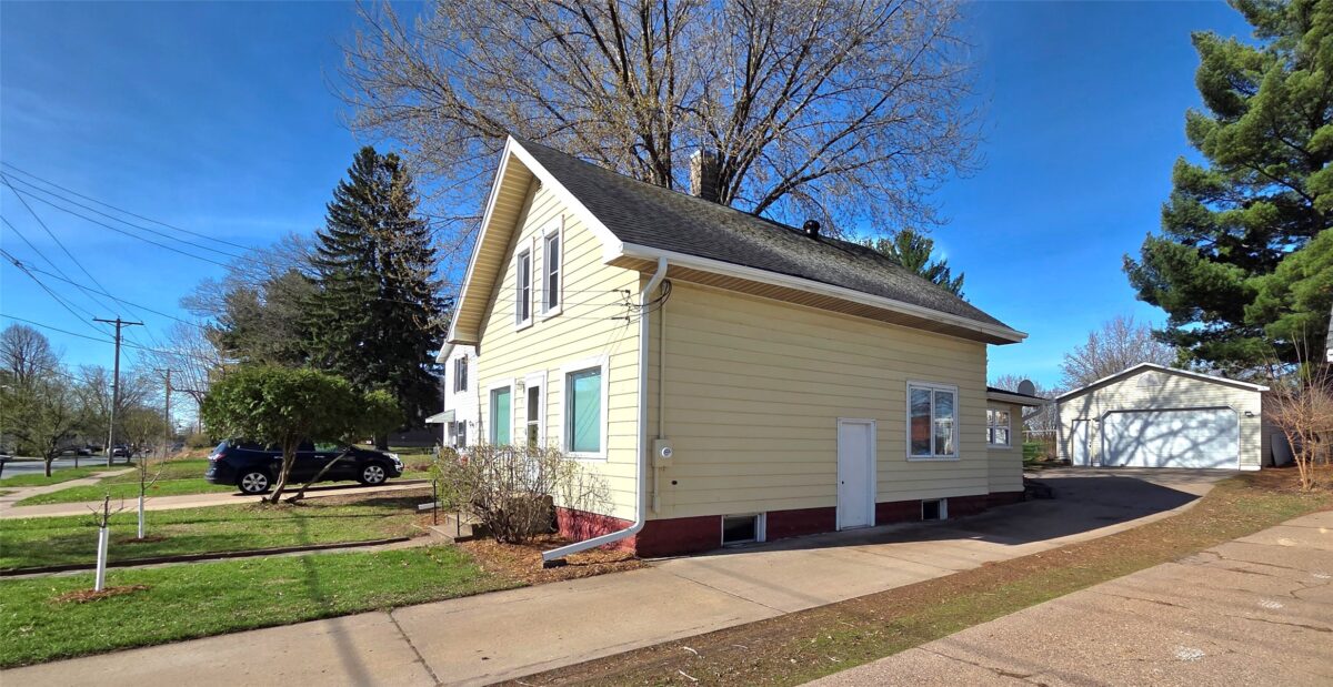 Residential at 816 Starr Avenue, Eau Claire, WI 54703 — photo 45