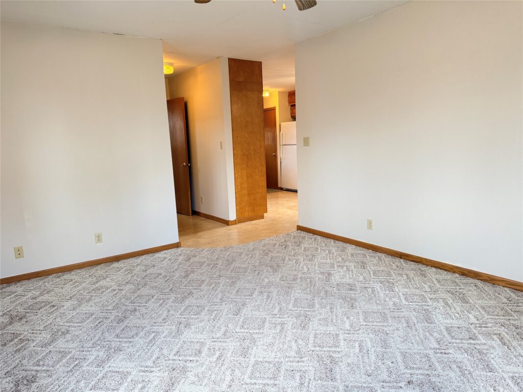816 S Wisconsin Avenue, Rice Lake, WI