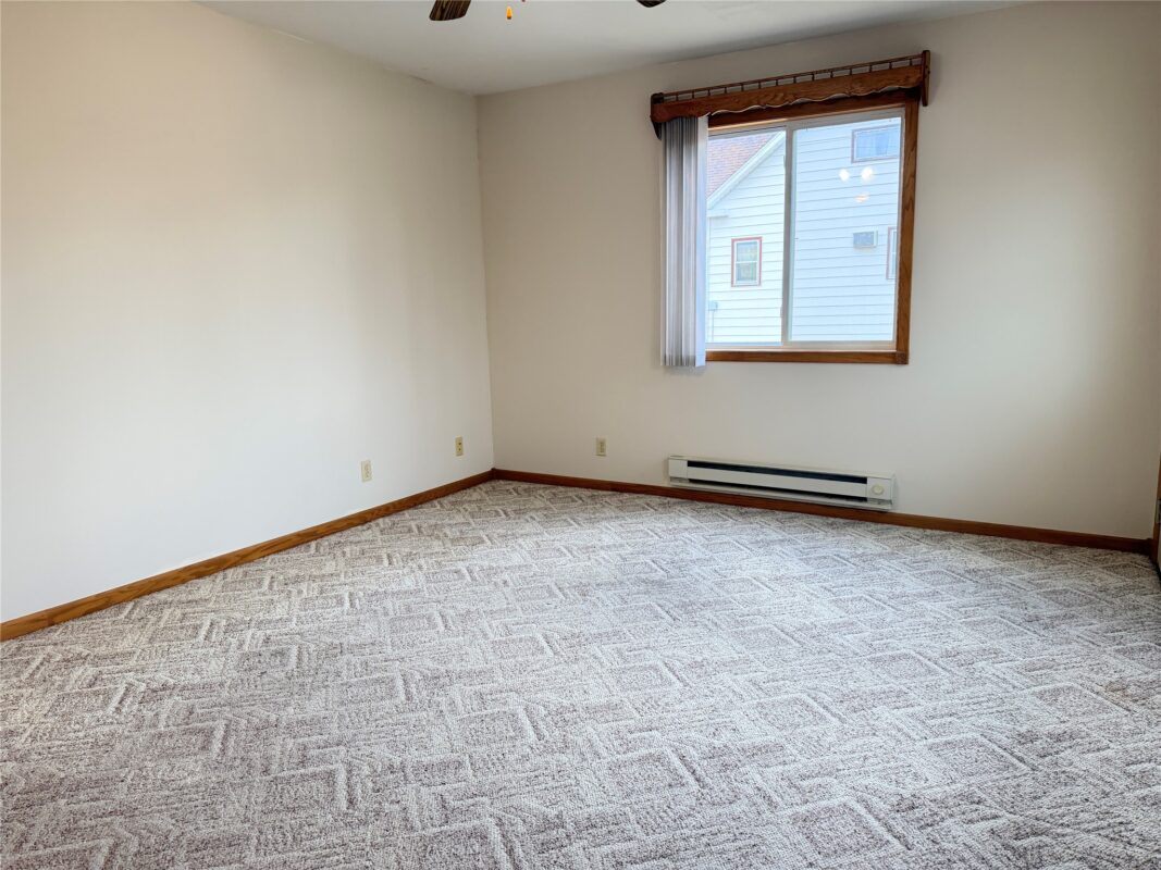 816 S Wisconsin Avenue, Rice Lake, WI