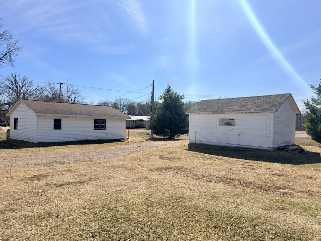 816 S Wisconsin Avenue, Rice Lake, WI