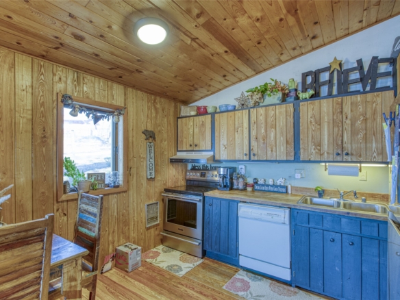 Residentialhouse for sale picture with an address of  8179 County Road P  in Lake Nebagamon and a list price of 425000