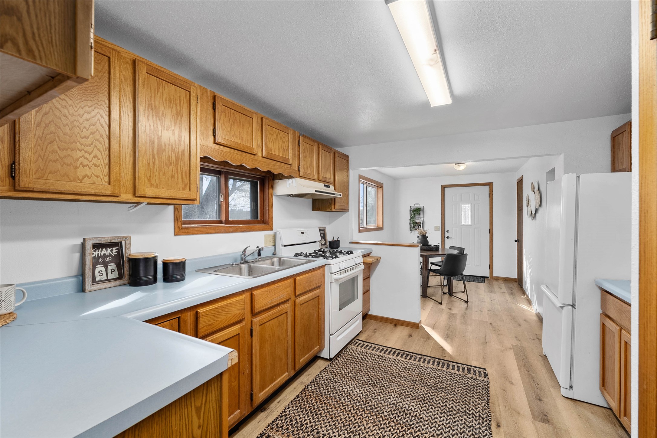 819-Harriet-Altoona-WI-54720-2