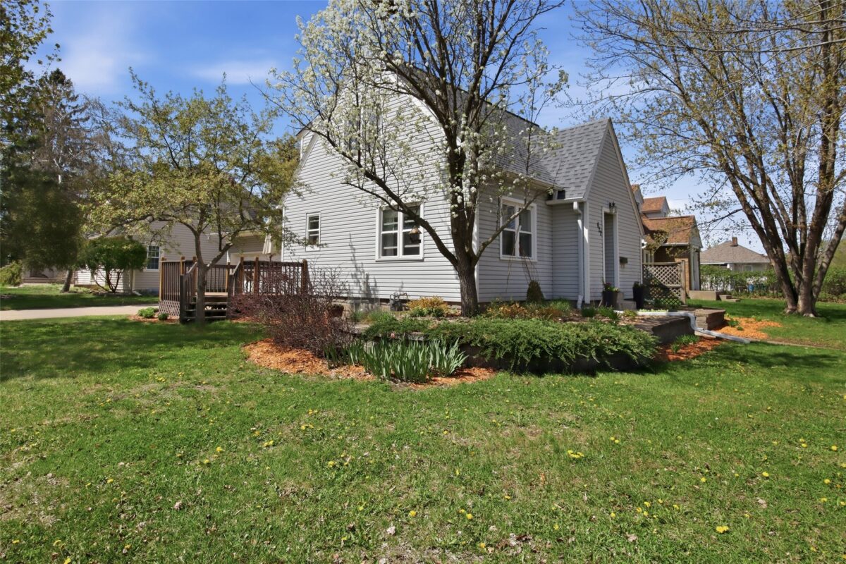 822 Lee Street, Eau Claire, WI — photo 3