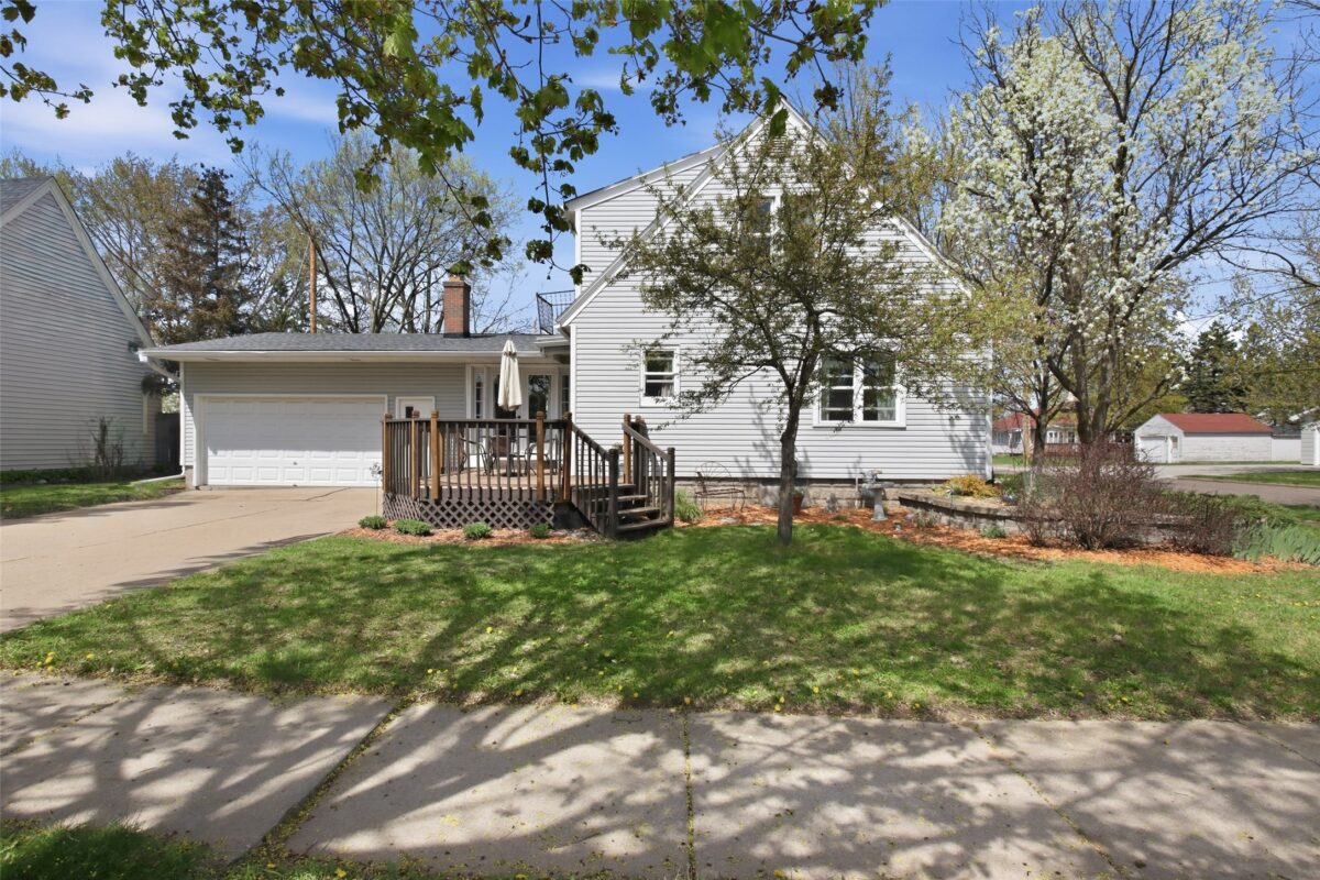 822 Lee Street, Eau Claire, WI — photo 4