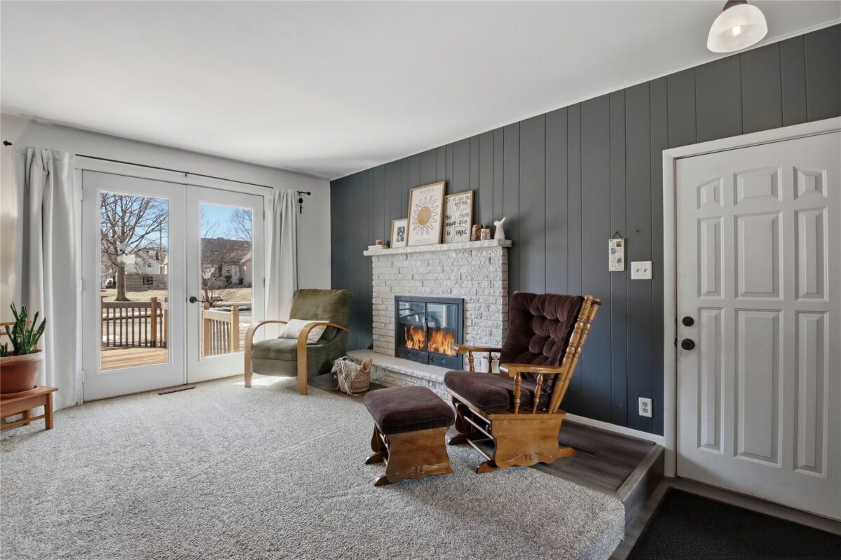 822 Lee Street, Eau Claire, WI — photo 10