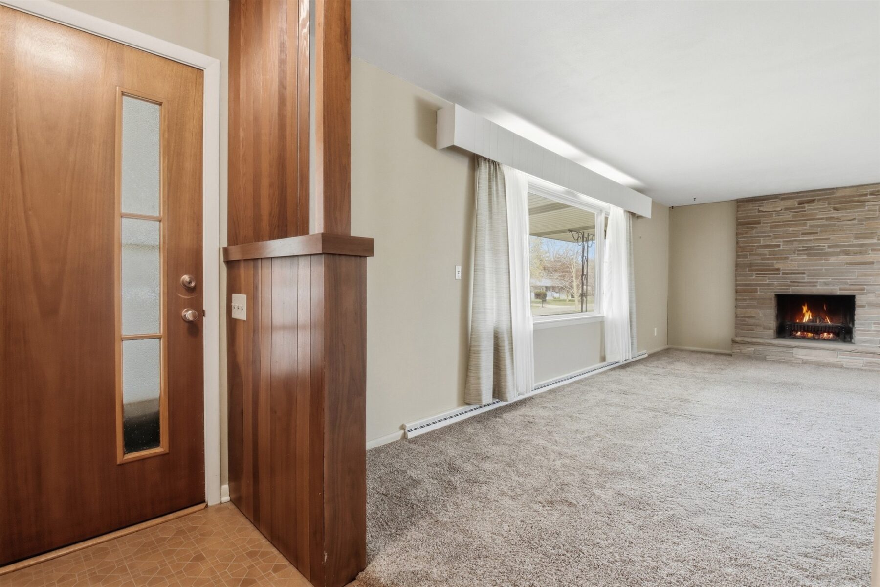 827 Park Ridge Drive, Eau Claire, WI — photo 4