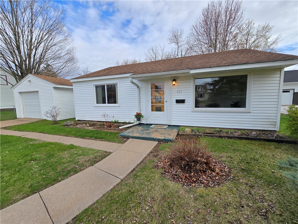 Residential at 833 Stanley Street, Chippewa Falls, WI 54729 — photo 2
