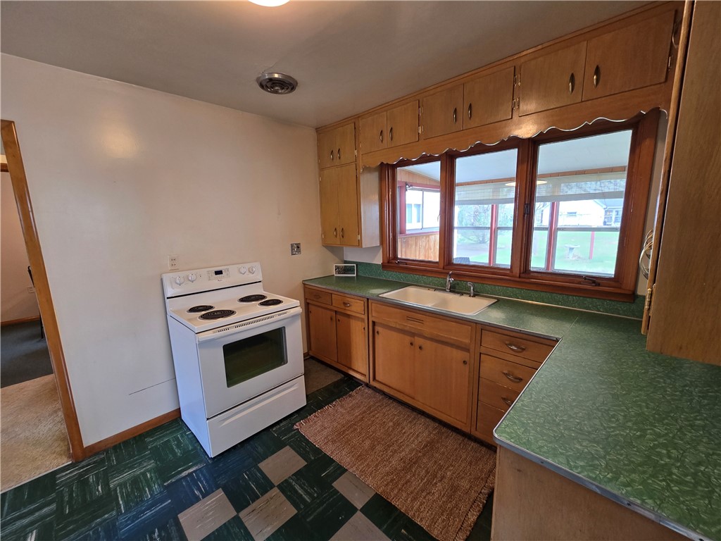 Residential at 833 Stanley Street, Chippewa Falls, WI 54729 — photo 14