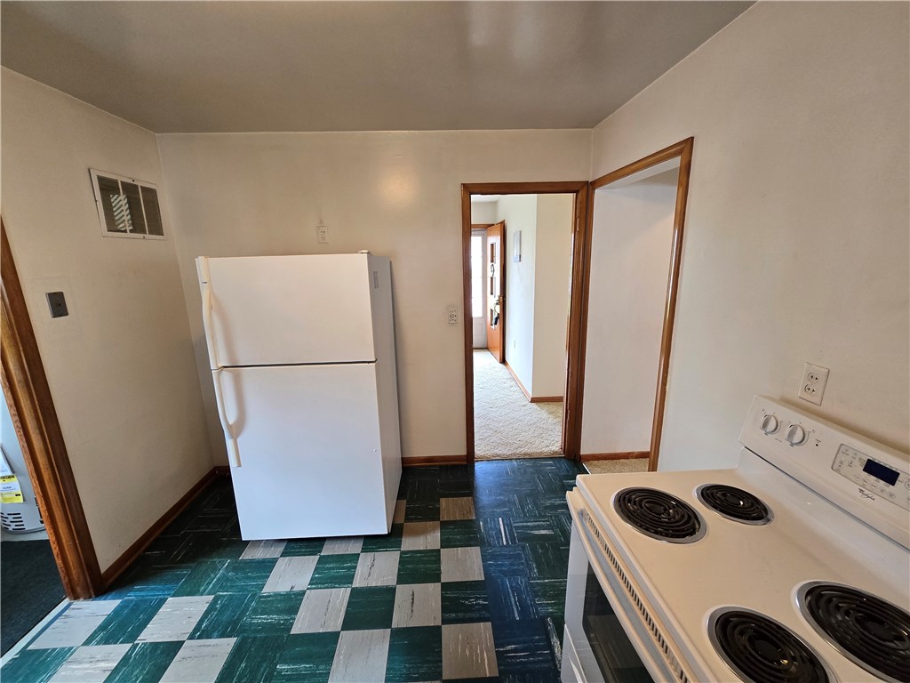 Residential at 833 Stanley Street, Chippewa Falls, WI 54729 — photo 17