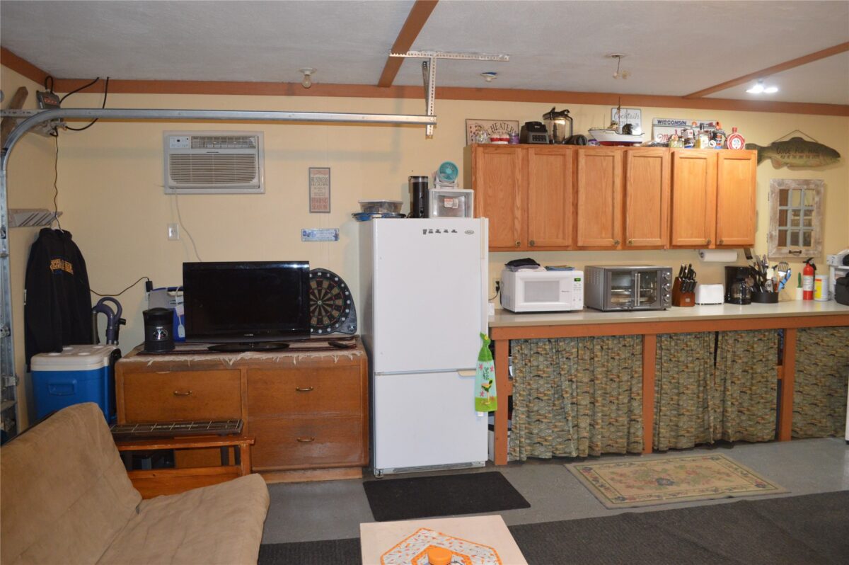 8467 S County Road P, Lake Nebagamon, WI — photo 9