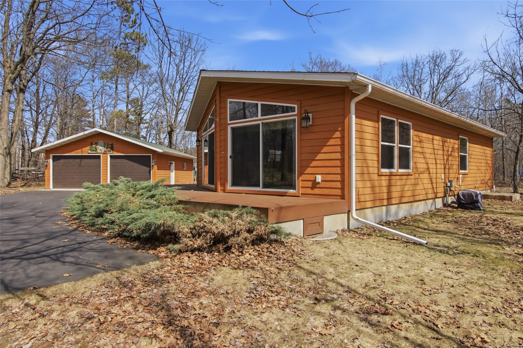 8636N River Road, Hayward, WI — photo 3