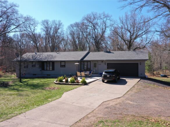 8645 Olsen Road, Webster, WI