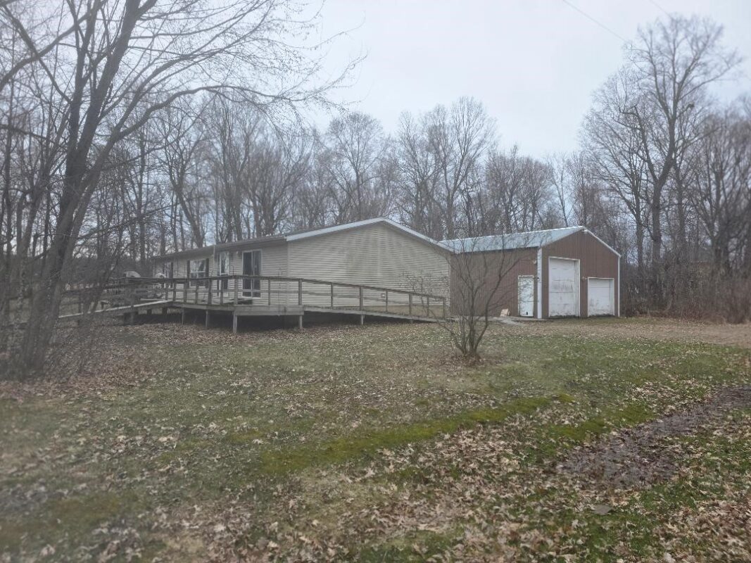 887 15th Avenue Almena WI 54805 — photo 2