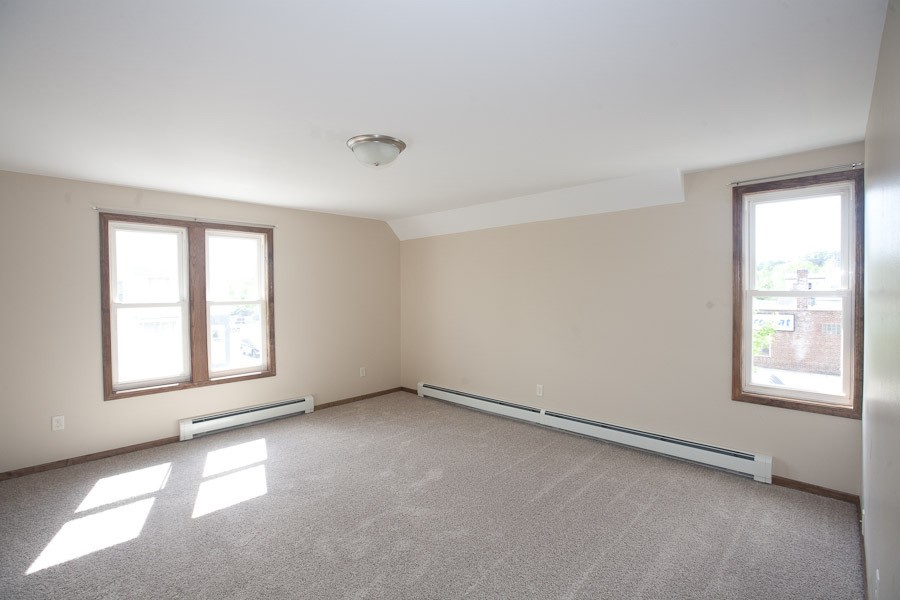 Residential Income at 902 Water Street, Eau Claire, WI 54703 — photo 5