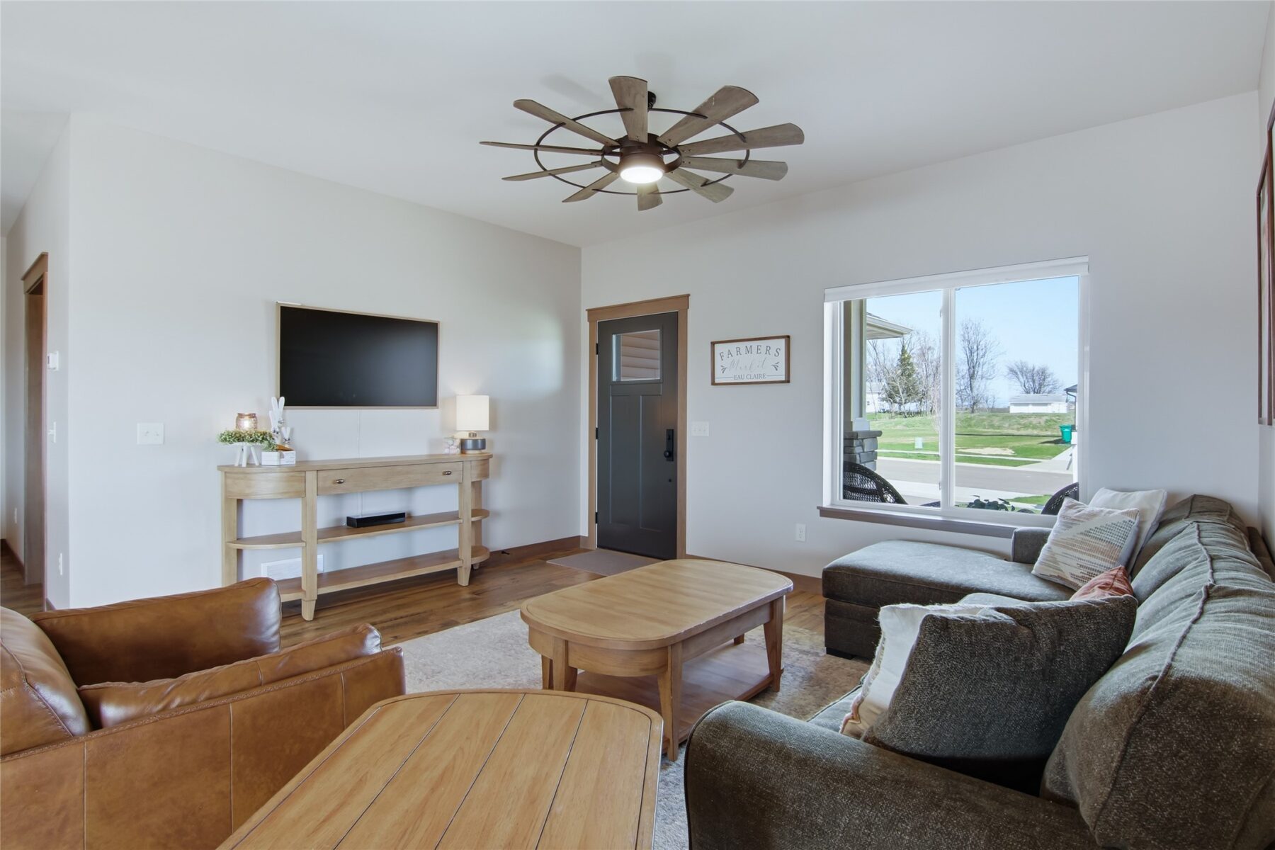 Residential at 903 White Street, Fall Creek, WI 54742 — photo 16