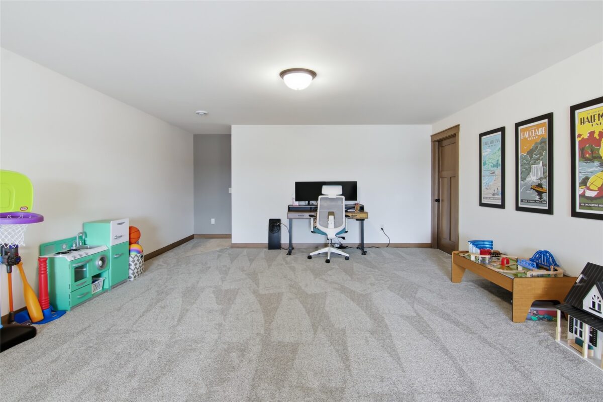 Residential at 903 White Street, Fall Creek, WI 54742 — photo 29