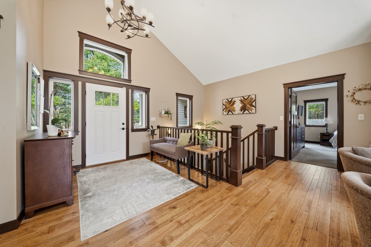 909 Thistle Lane Eau Claire WI 54703 — photo 38