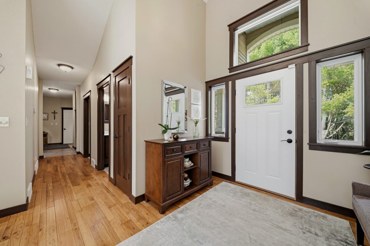 909 Thistle Lane Eau Claire WI 54703 — photo 39