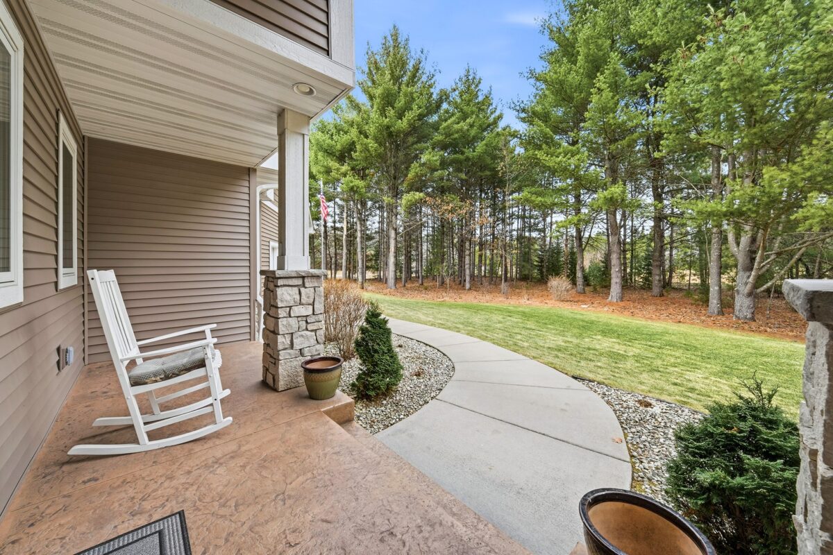 909 Thistle Lane Eau Claire WI 54703 — photo 40