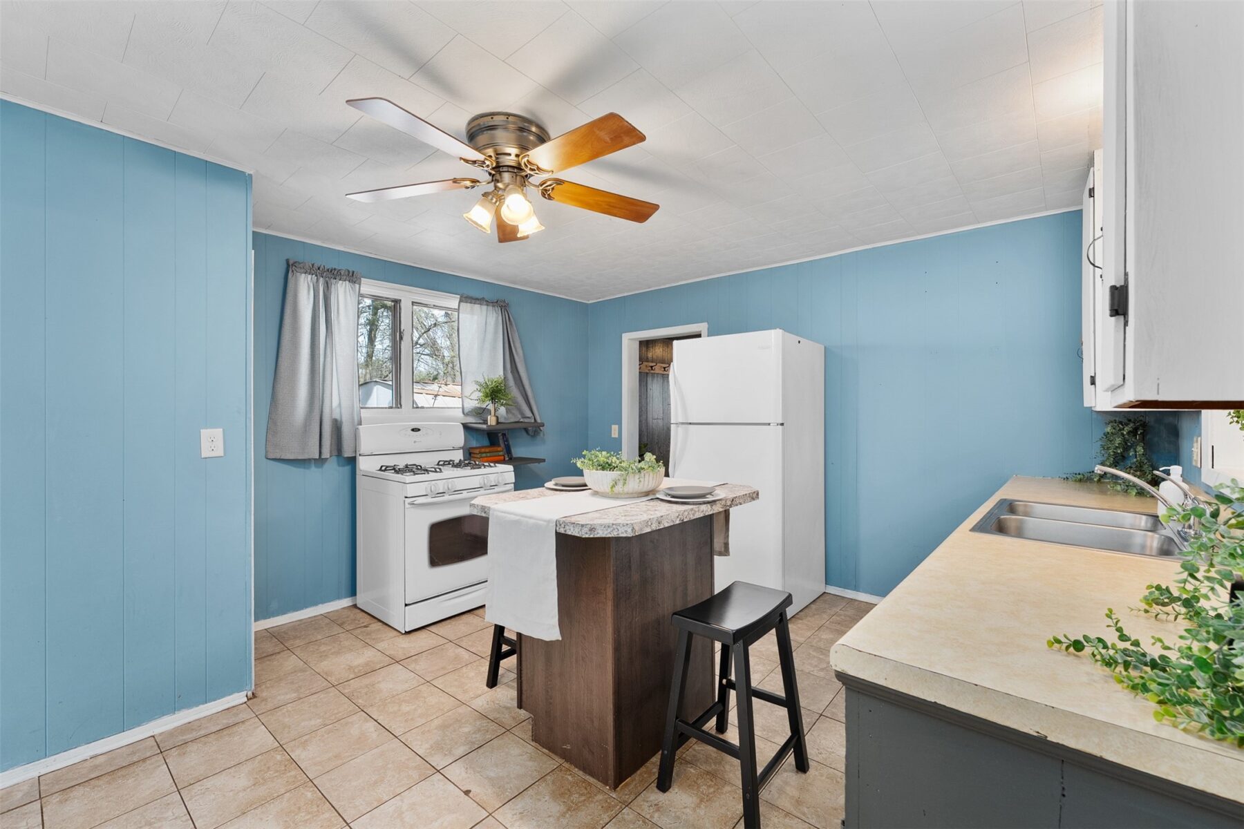 914 Water Street, Chippewa Falls, WI — photo 18