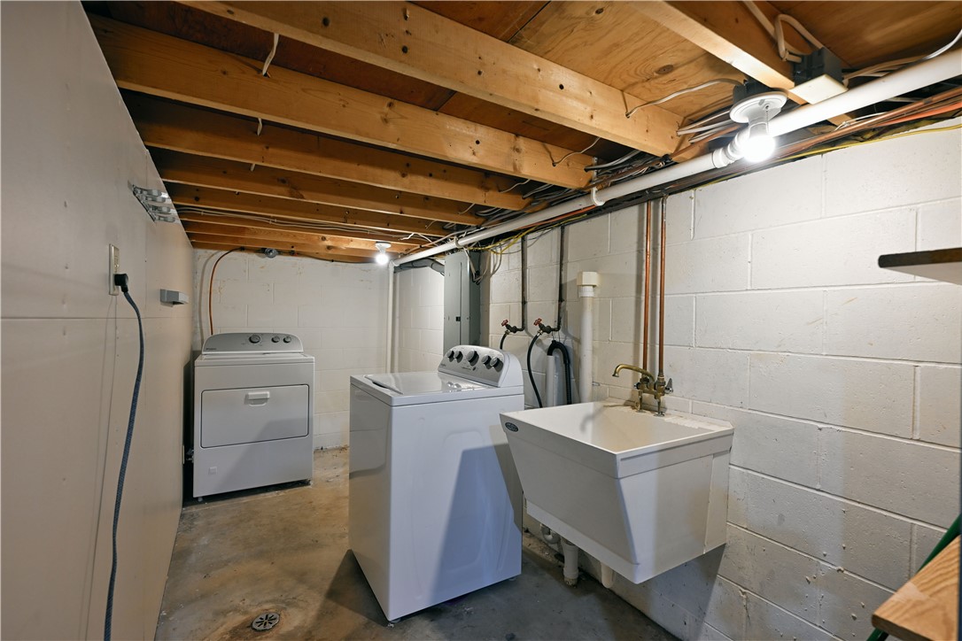 Residential at 918 Superior, Spooner, WI 54801 — photo 10