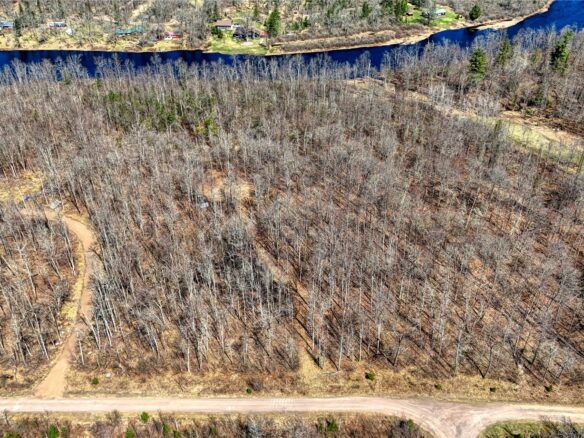 9220 W Scout Trail, Ojibwa, WI