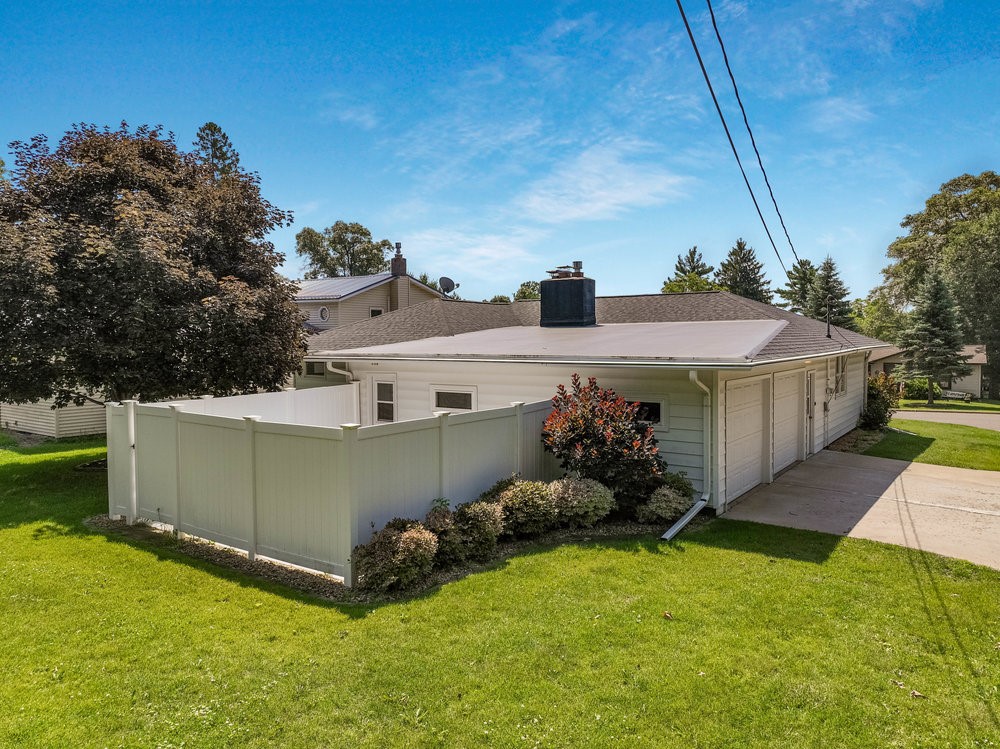 Residential at 924 Superior Street, Spooner, WI 54801 — photo 3