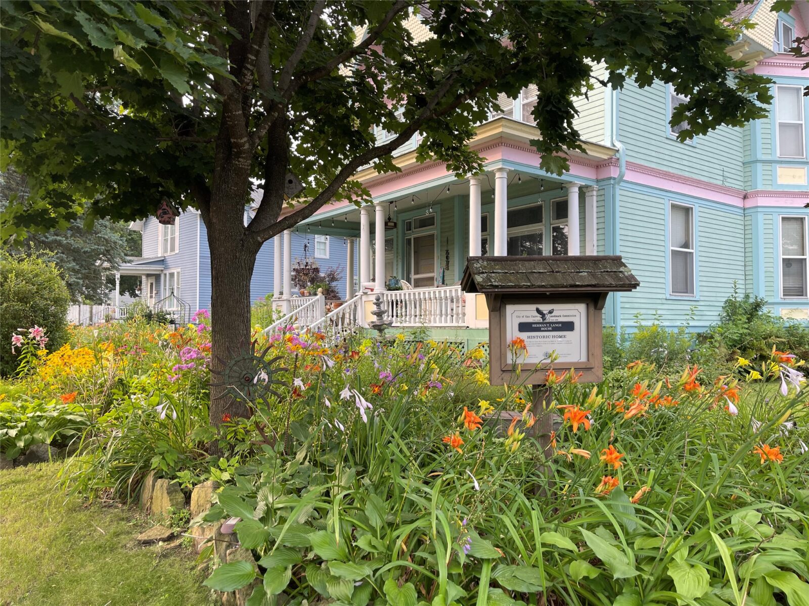 Residential at 930 3rd Avenue, Eau Claire, WI 54703 — photo 4